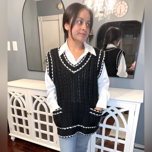 CHSET POCKET WHIP STITCH KNIT SWEATER VEST - Picture 2 of 7